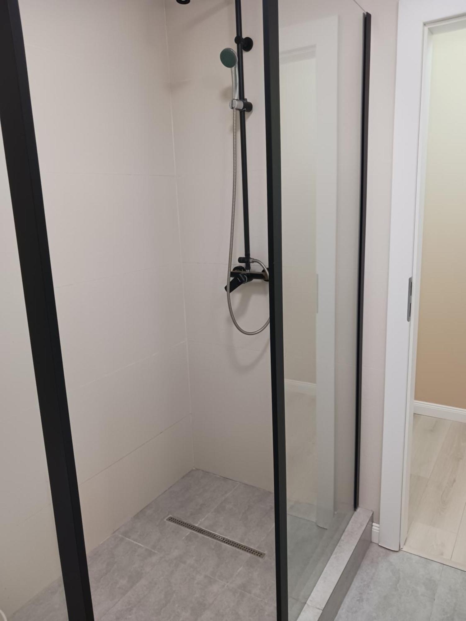 Apartament Myky Mouse Nu Primesc Santieristi Si Petrecareti Bukareszt Zewnętrze zdjęcie